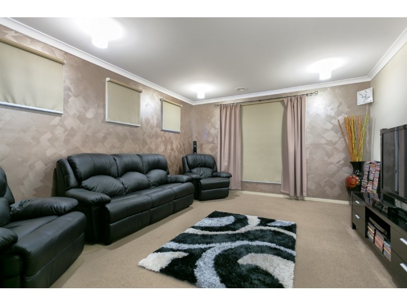 22 Carisbrook Circuit, Truganina VIC 3029