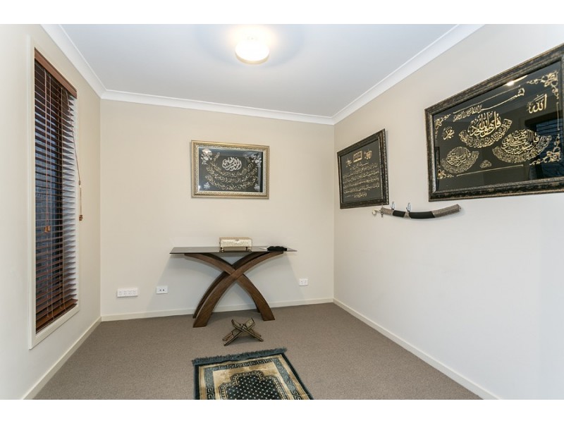 22 Carisbrook Circuit, Truganina VIC 3029