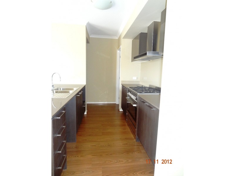 35 Holly Green Circuit, Truganina VIC 3029