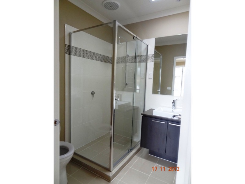 35 Holly Green Circuit, Truganina VIC 3029