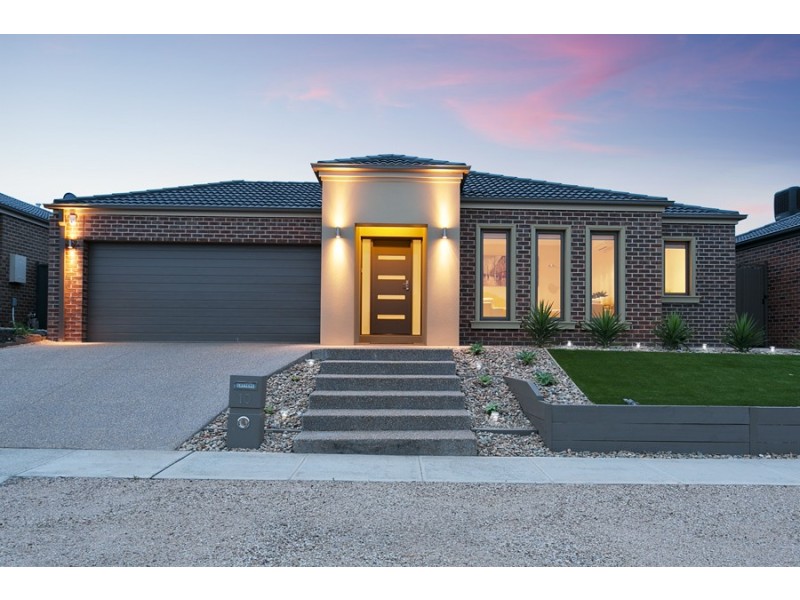 10 Montezuma Avenue, Truganina VIC 3029