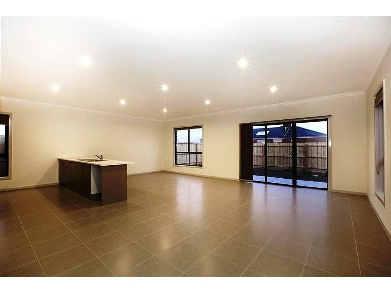 293 Boardwalk Blvd, Point Cook VIC 3030