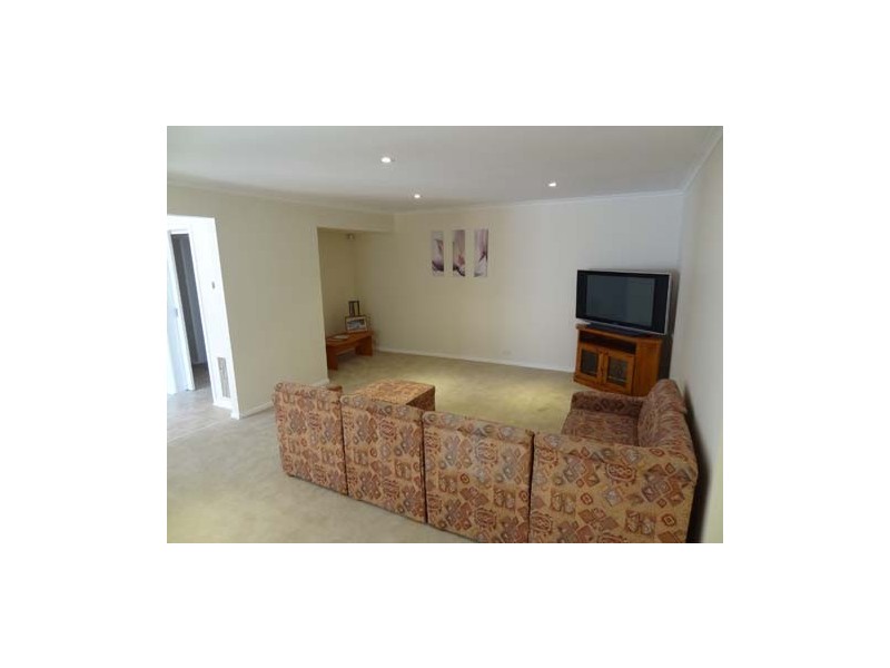 20 Marlborough Crescent, Hoppers Crossing VIC 3029