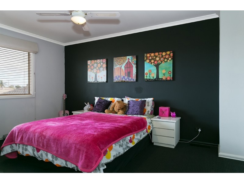 4 Citrus Close, Hoppers Crossing VIC 3029