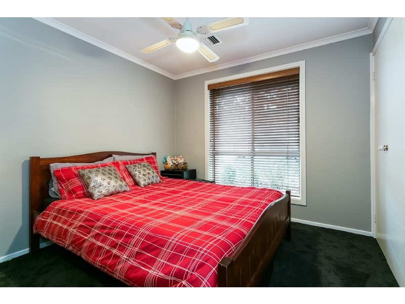 4 Citrus Close, Hoppers Crossing VIC 3029