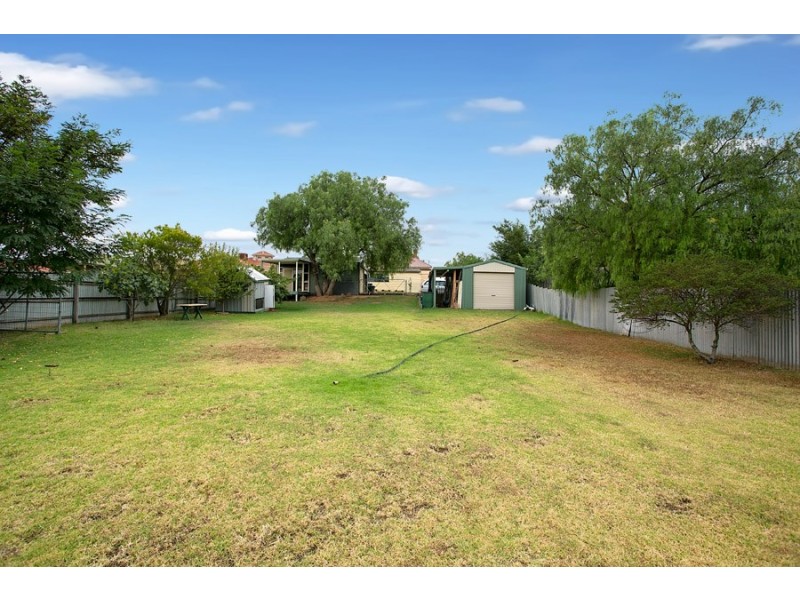 6 Coop Street, Werribee VIC 3030