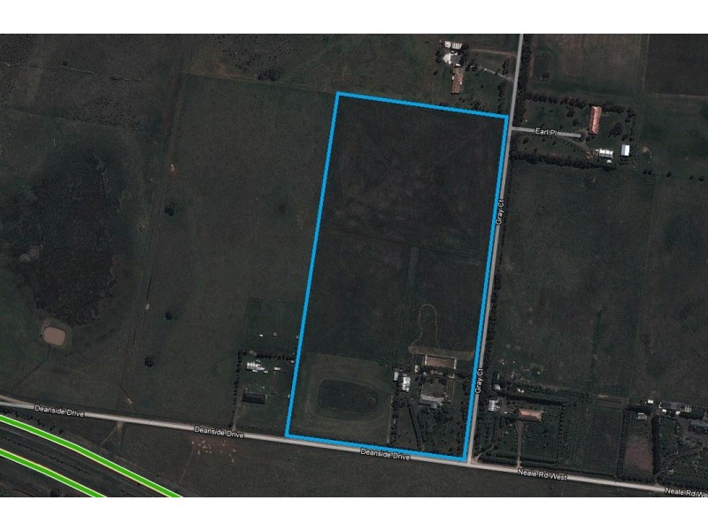 734 Neale Road, Rockbank VIC 3335