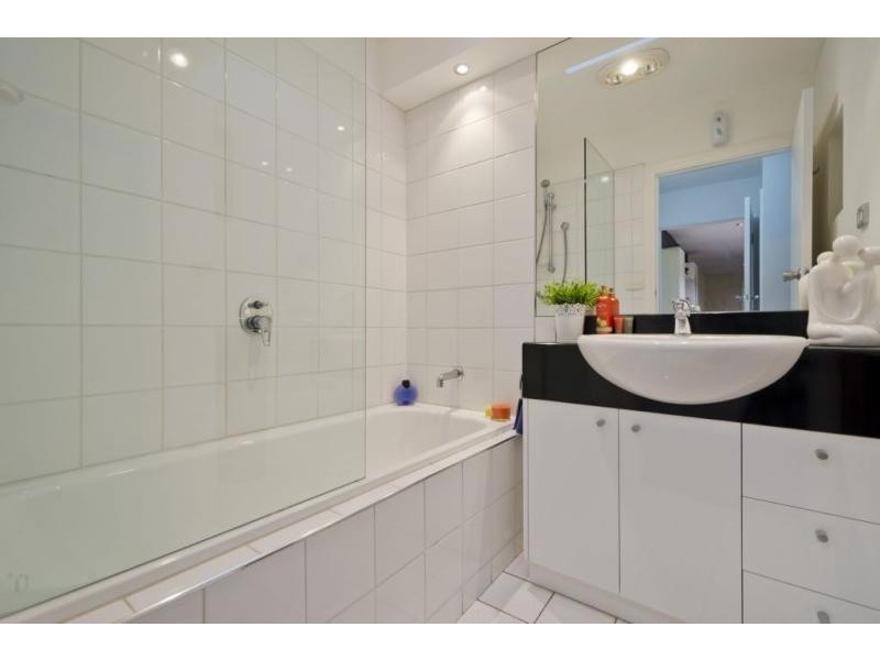 6 Windsor Avenue, Wyndham Vale VIC 3024