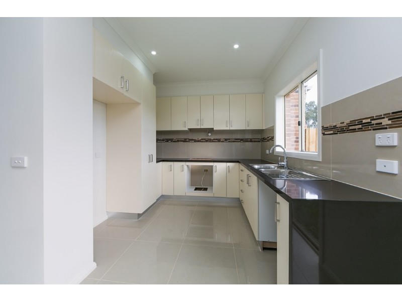 7/35-37 Fitzpatrick Drive, Altona Meadows VIC 3028