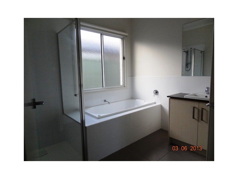 10 Munro Drive, Wyndham Vale VIC 3024