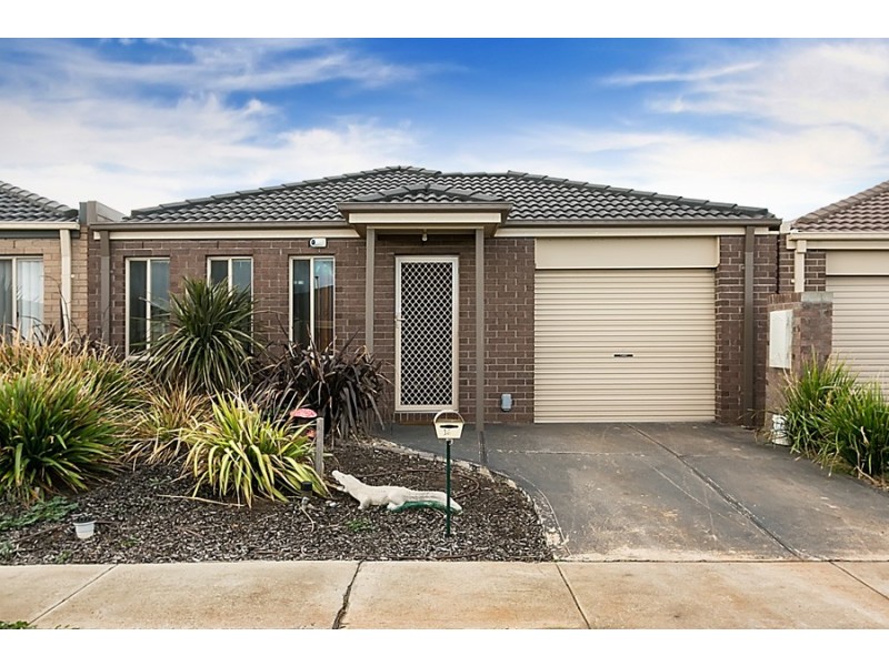 16 Parawong Parade, Wyndham Vale VIC 3024