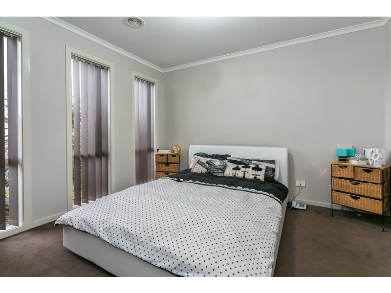 16 Parawong Parade, Wyndham Vale VIC 3024