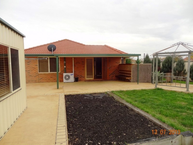 21 Eleanor Drive, Hoppers Crossing VIC 3029