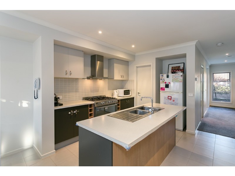 12 Prominence Boulevard, Tarneit VIC 3029