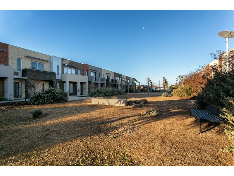 12 Prominence Boulevard, Tarneit VIC 3029