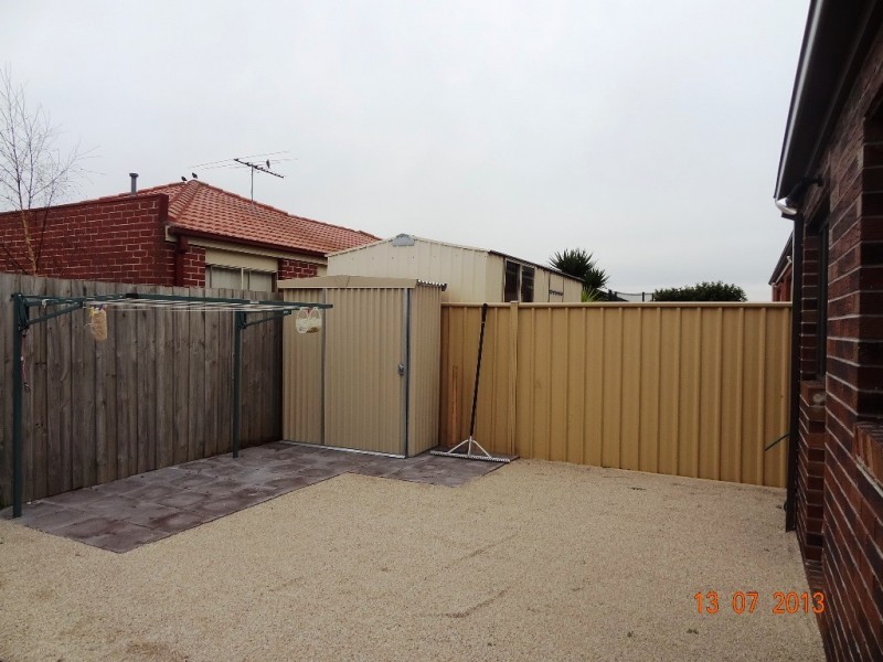 4/101 Waratah Drive, Altona Meadows VIC 3028