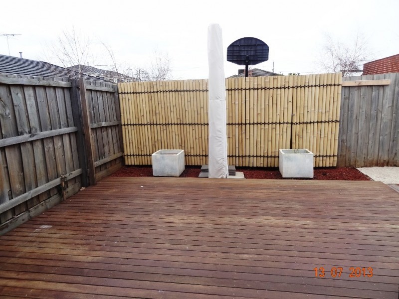 4/101 Waratah Drive, Altona Meadows VIC 3028