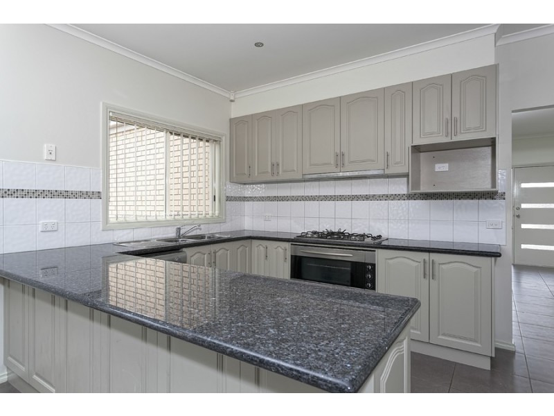 55 Cheviot Drive, Truganina VIC 3029