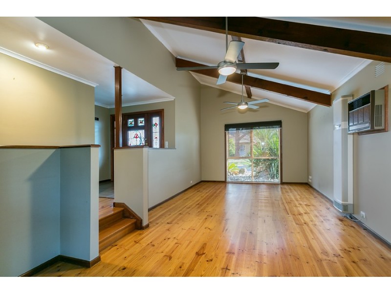 24 Mc Cormack Crescent, Hoppers Crossing VIC 3029