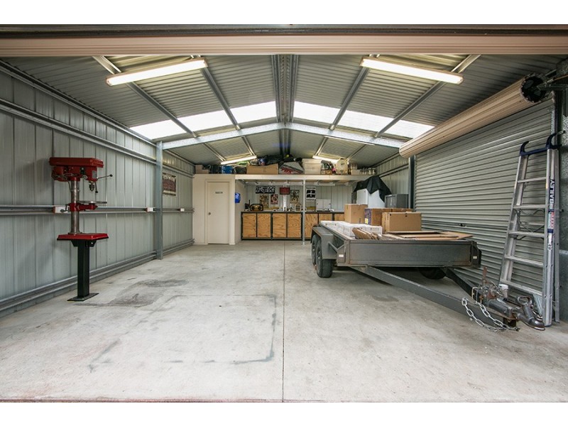 120 Thames Blvd, Tarneit VIC 3029