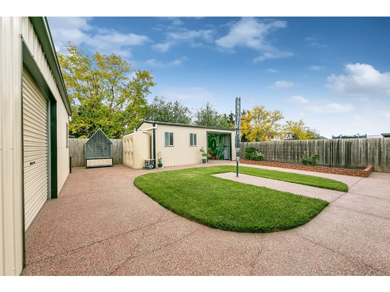 120 Thames Blvd, Tarneit VIC 3029