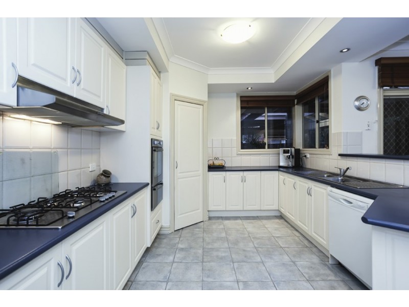 11 River Run Drive, Werribee VIC 3030