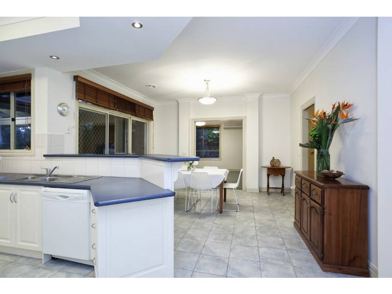 11 River Run Drive, Werribee VIC 3030