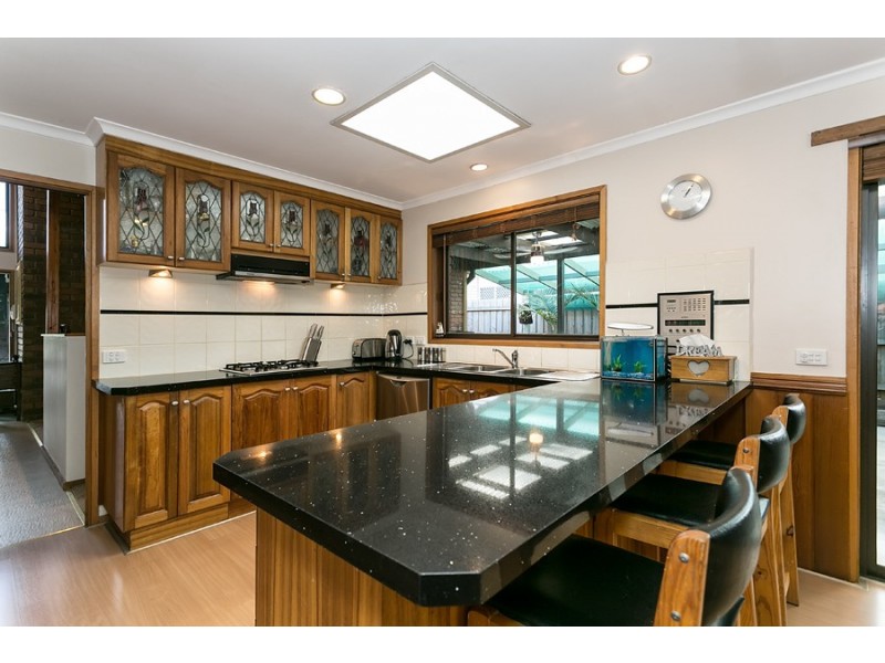 32 Julier Crescent, Hoppers Crossing VIC 3029