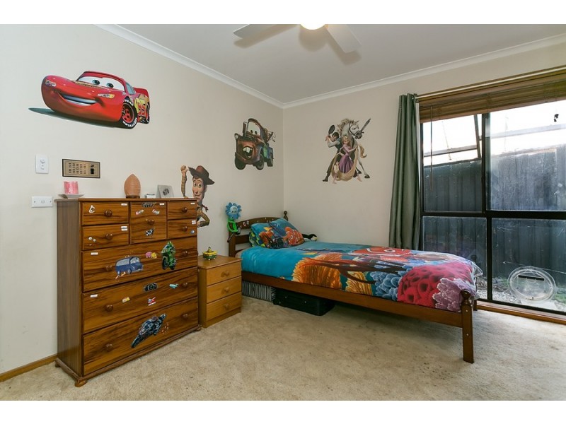 32 Julier Crescent, Hoppers Crossing VIC 3029