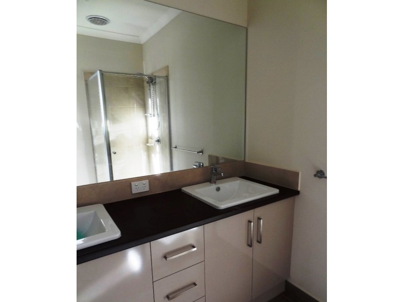 22 Tylden Way, Truganina VIC 3029