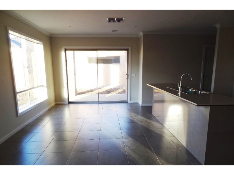 22 Tylden Way, Truganina VIC 3029