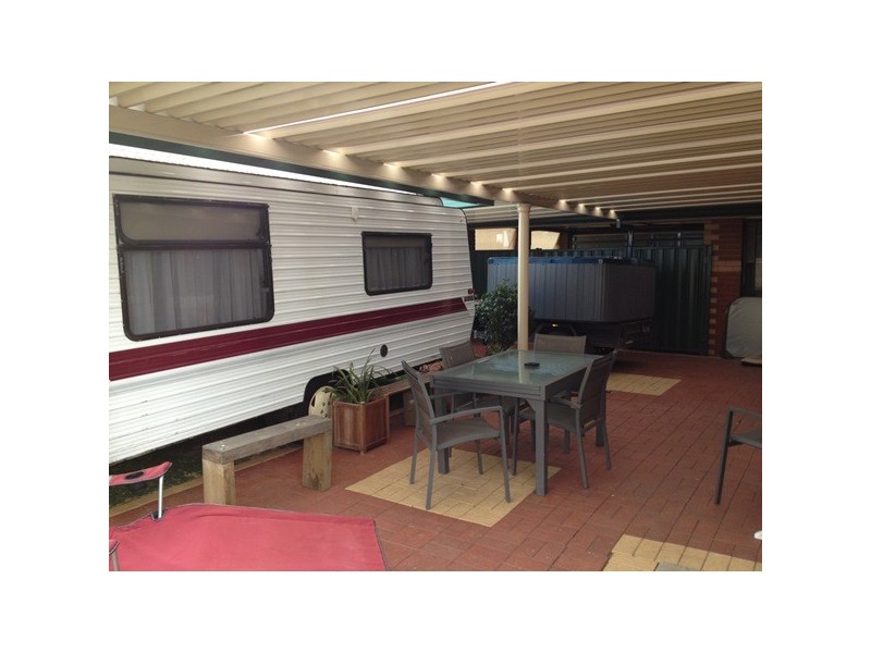 18 Karinya Close, Werribee VIC 3030