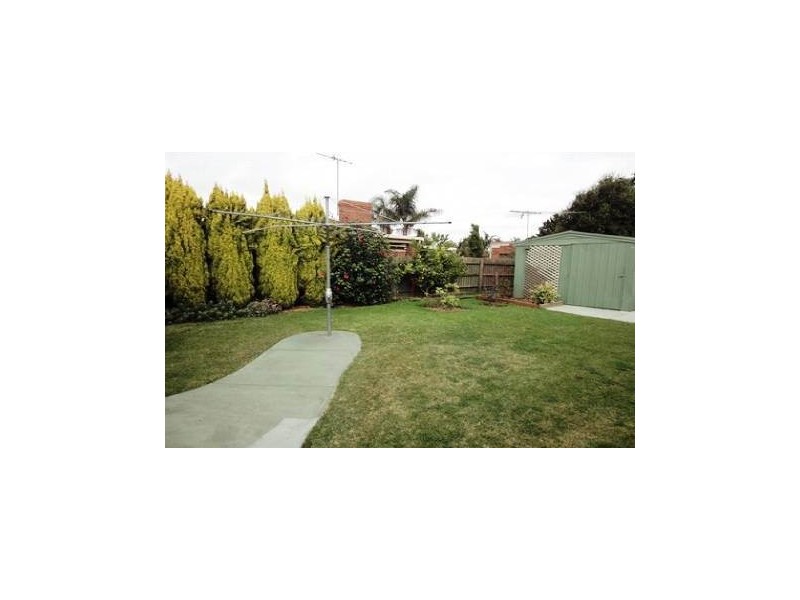 13 Evrah Drive, Hoppers Crossing VIC 3029