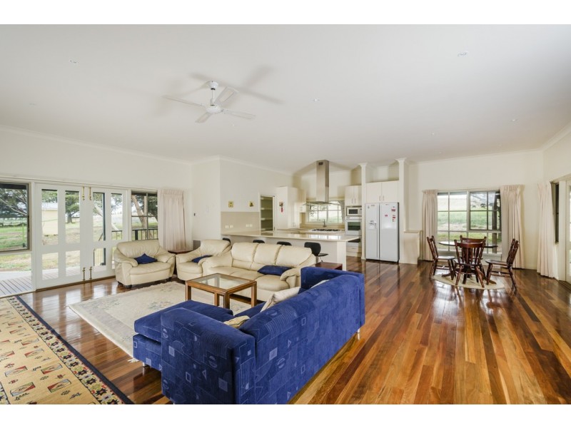 1063-1177 Diggers Rest-Coimadai Road, Toolern Vale VIC 3337