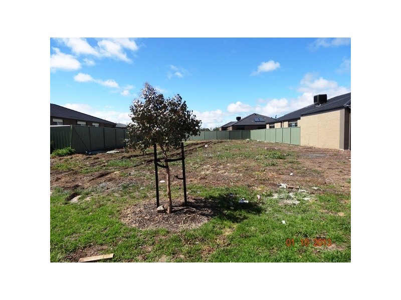 21 Avonwood Avenue, Wyndham Vale VIC 3024