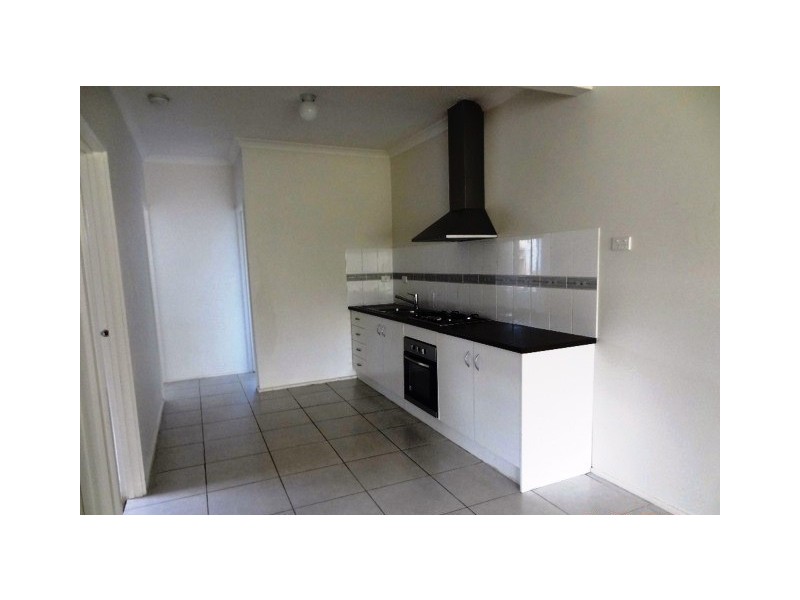 5/16 Centre Avenue, Werribee VIC 3030