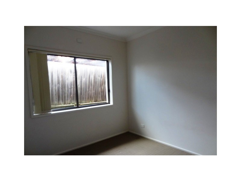 5/16 Centre Avenue, Werribee VIC 3030