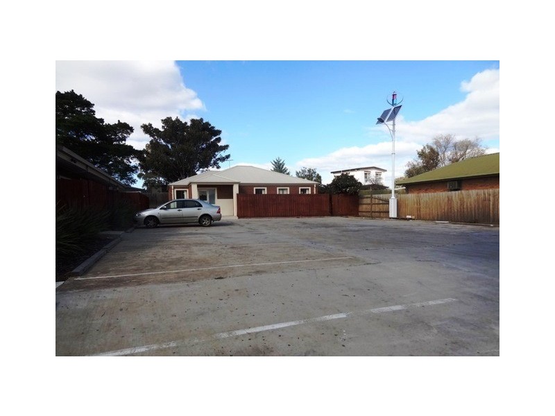 5/16 Centre Avenue, Werribee VIC 3030