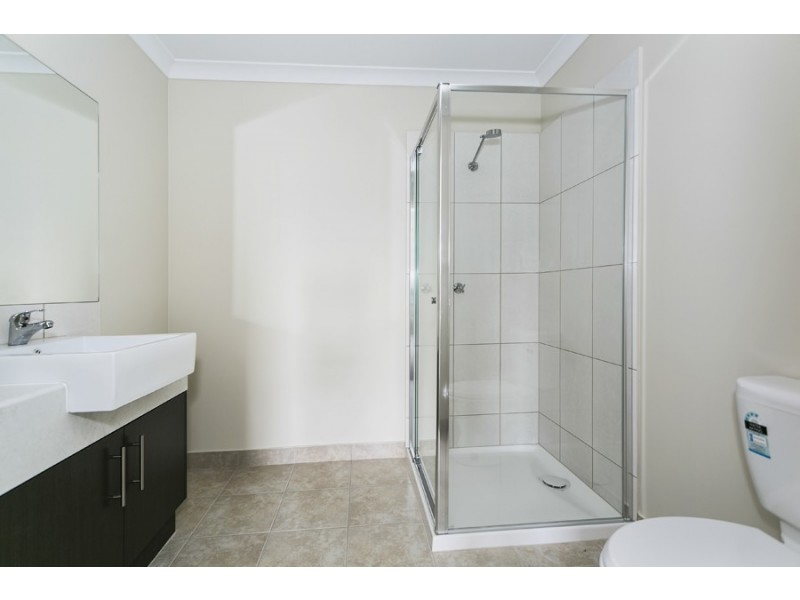 Melton South VIC 3338