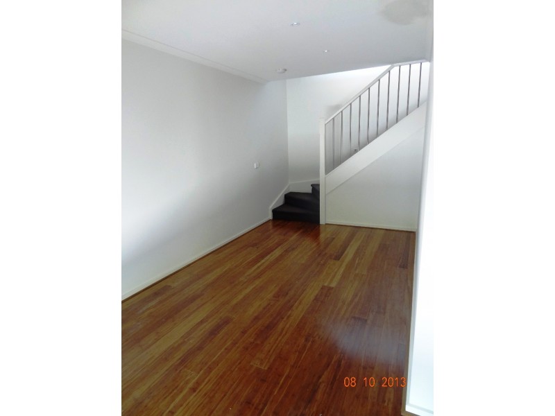 12/1 Clearwater Rise Parade, Truganina VIC 3029