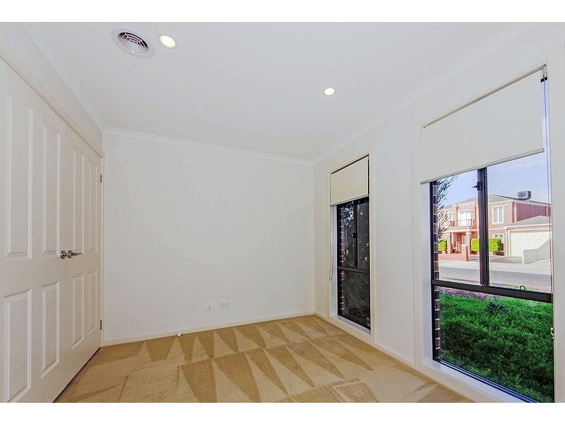 5/101-103 Waratah Drive, Altona Meadows VIC 3028