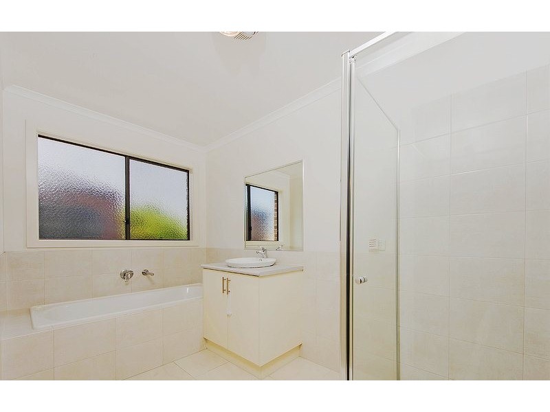 5/101-103 Waratah Drive, Altona Meadows VIC 3028