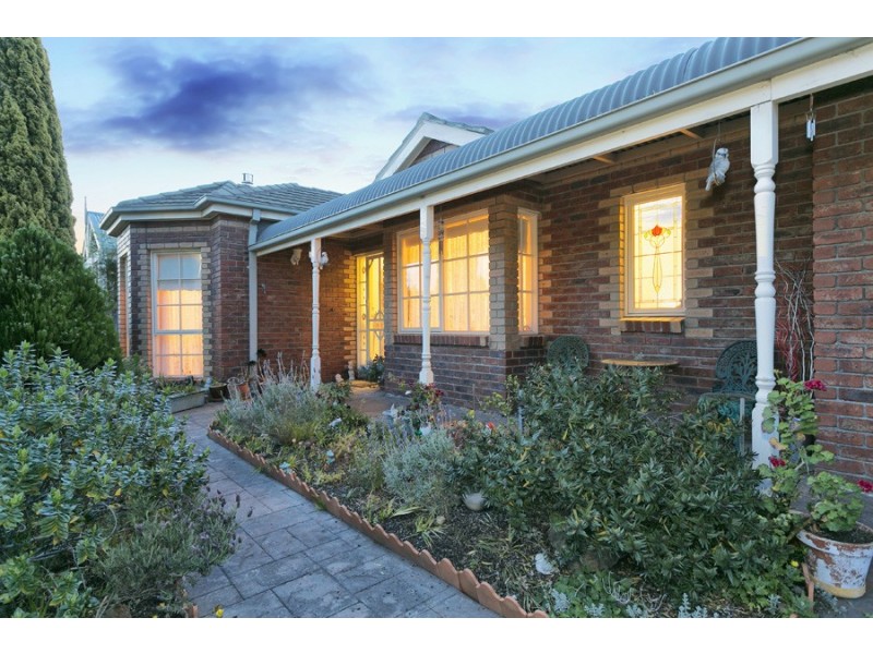 36 Hastings Ave, Hoppers Crossing VIC 3029