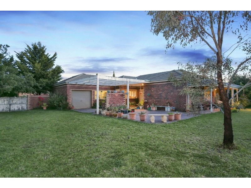 36 Hastings Ave, Hoppers Crossing VIC 3029