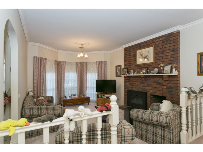 36 Hastings Ave, Hoppers Crossing VIC 3029
