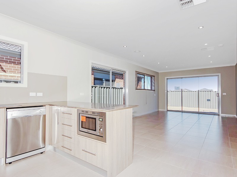 17 Mirima St, Tarneit VIC 3029