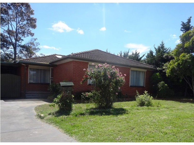 2 Mcintosh Avenue, Hoppers Crossing VIC 3029