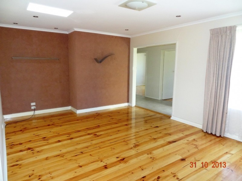 2 Mcintosh Avenue, Hoppers Crossing VIC 3029