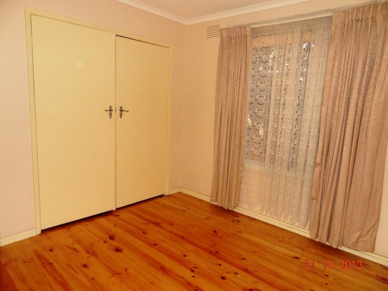 2 Mcintosh Avenue, Hoppers Crossing VIC 3029