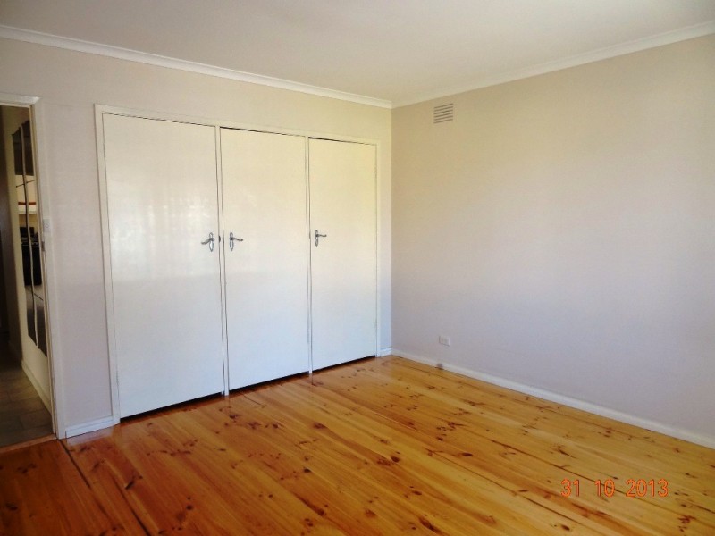 2 Mcintosh Avenue, Hoppers Crossing VIC 3029